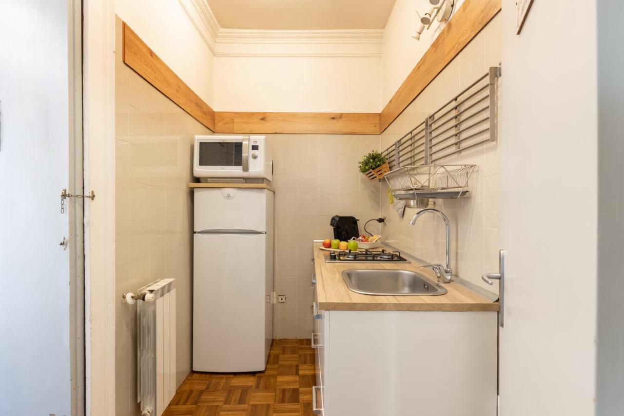 La Casa Di Carta In Piazza Stesicoro Apartment Catania Luaran gambar