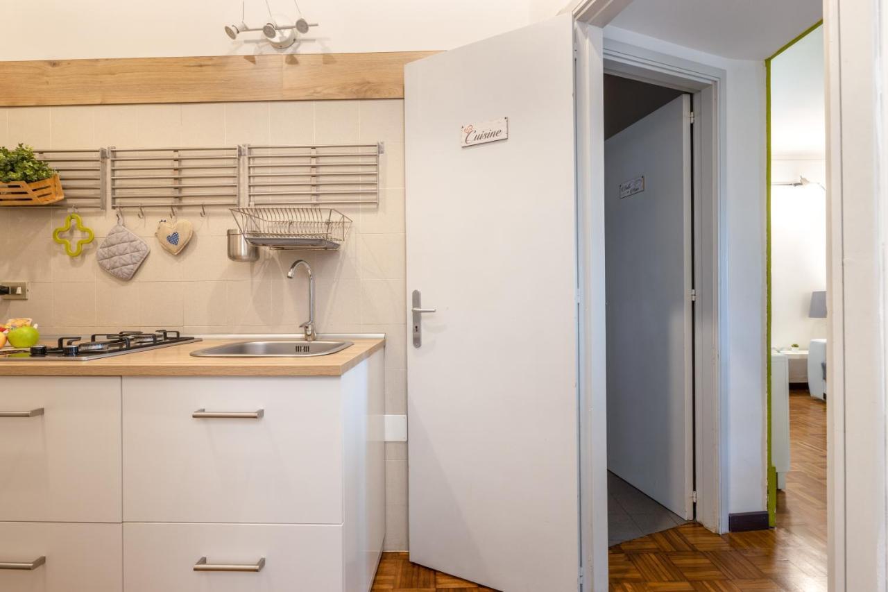 La Casa Di Carta In Piazza Stesicoro Apartment Catania Luaran gambar