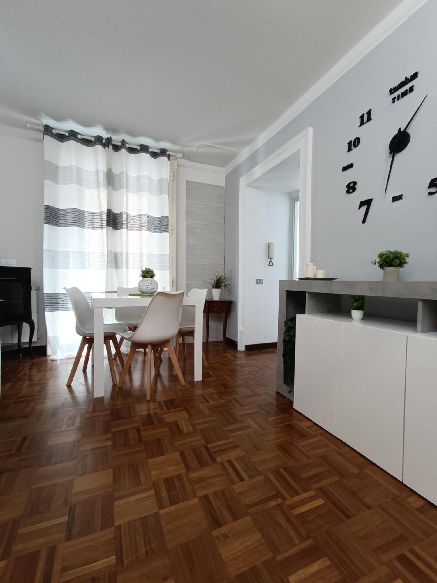La Casa Di Carta In Piazza Stesicoro Apartment Catania Luaran gambar
