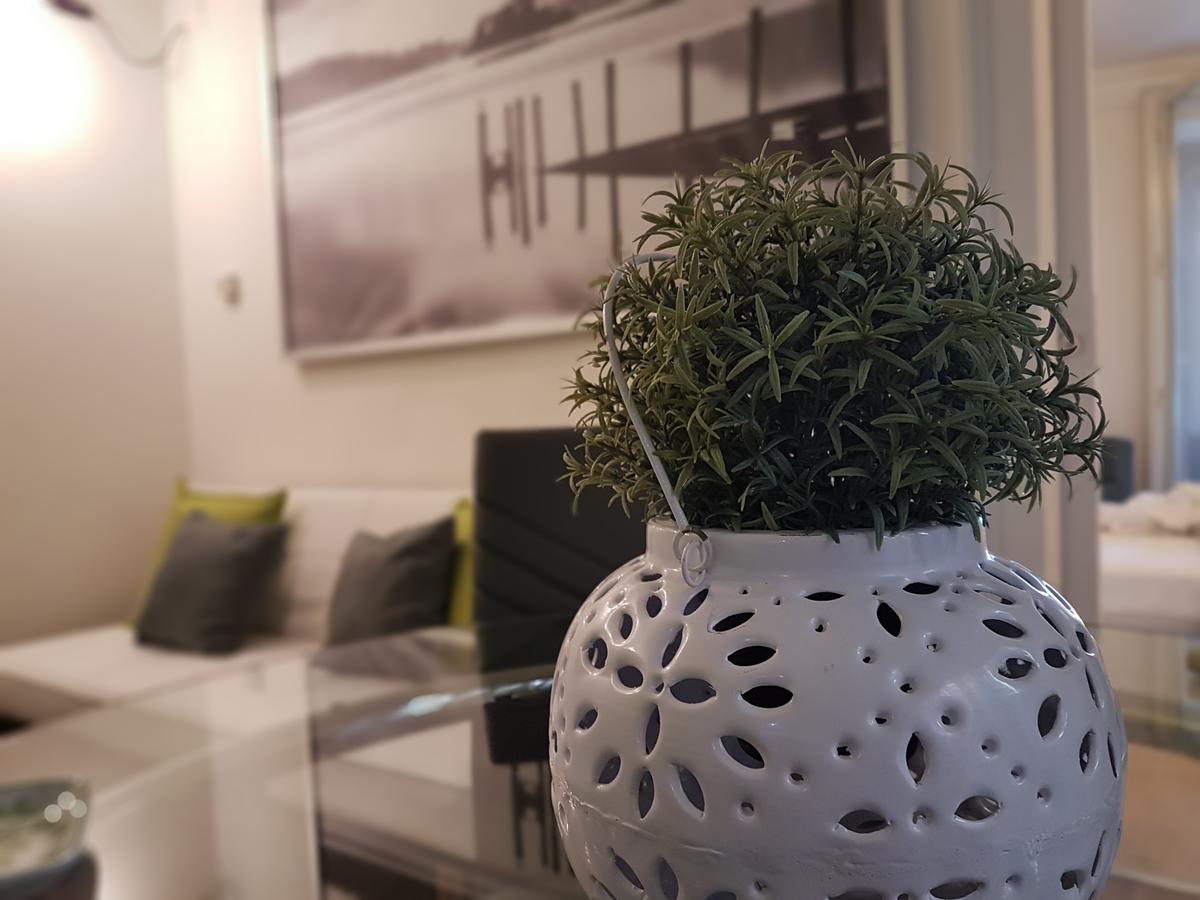La Casa Di Carta In Piazza Stesicoro Apartment Catania Luaran gambar